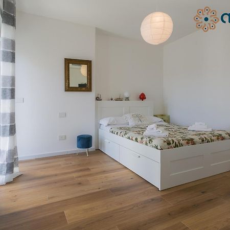 Suite Gianca By Apulia Accommodation 바리 외부 사진